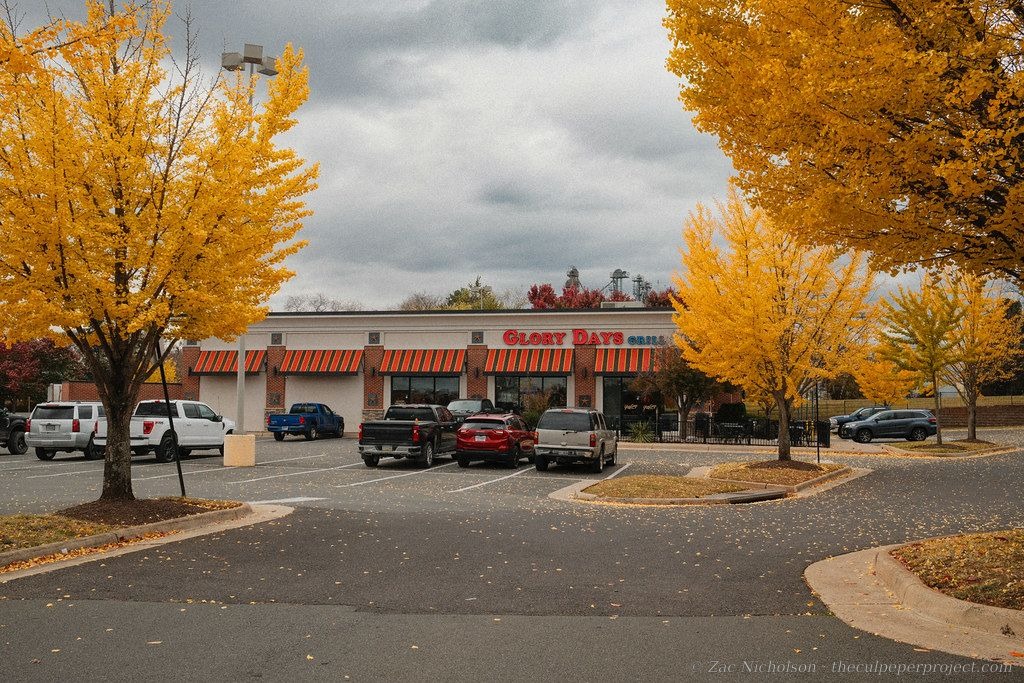 Glory Days Grill, Autumn 2025